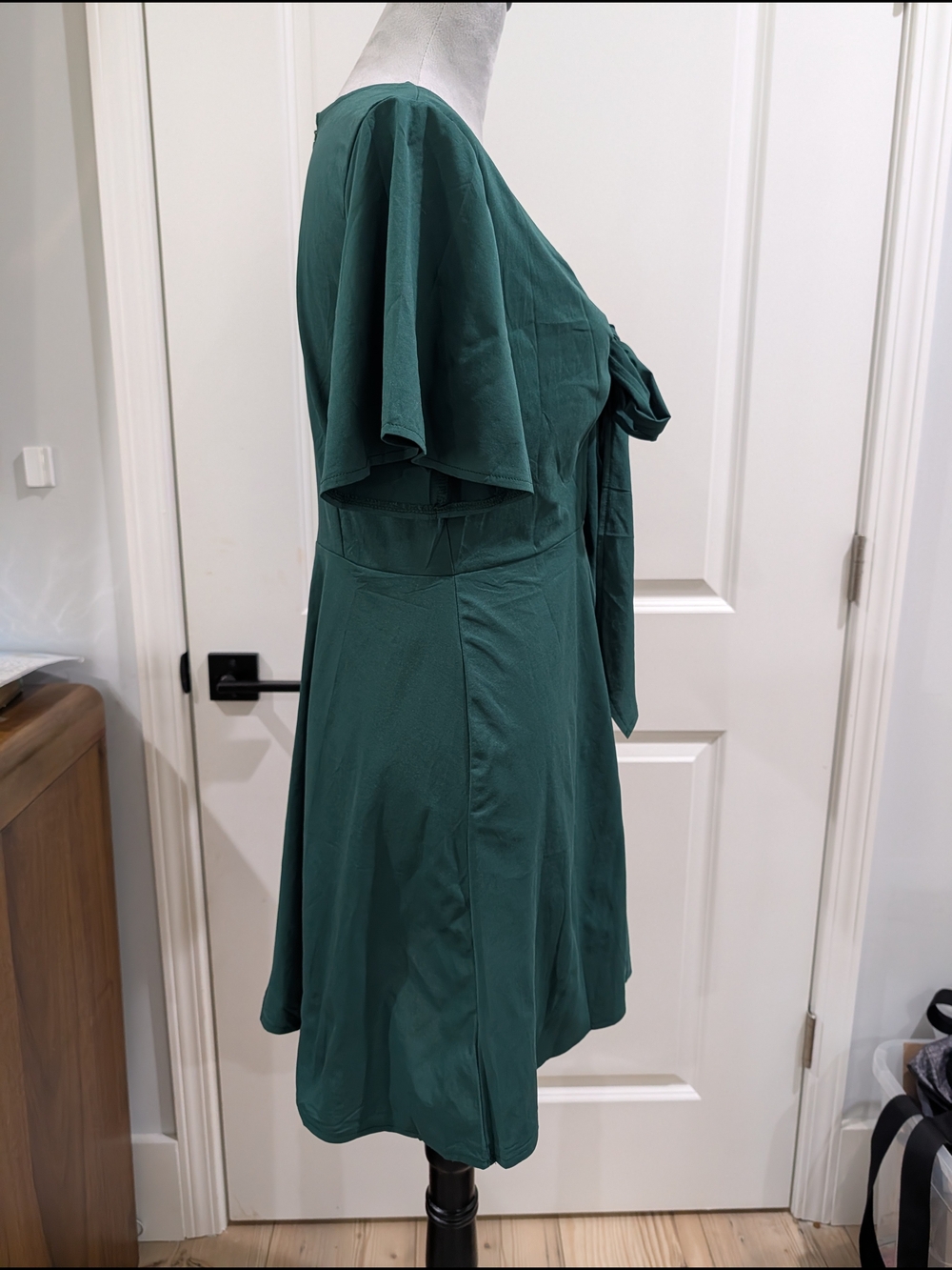 Emerald Tie-Front‎ A-Line Dress - Picture 5 of 6